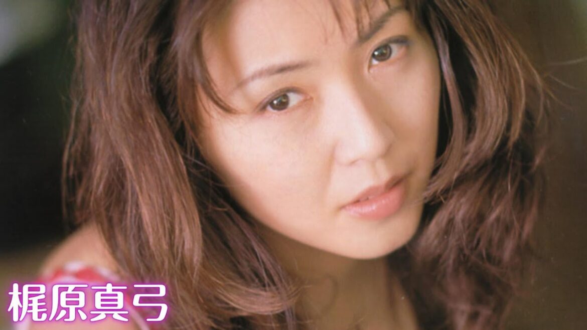Mayumi Kajiwara　梶原真弓　No.02