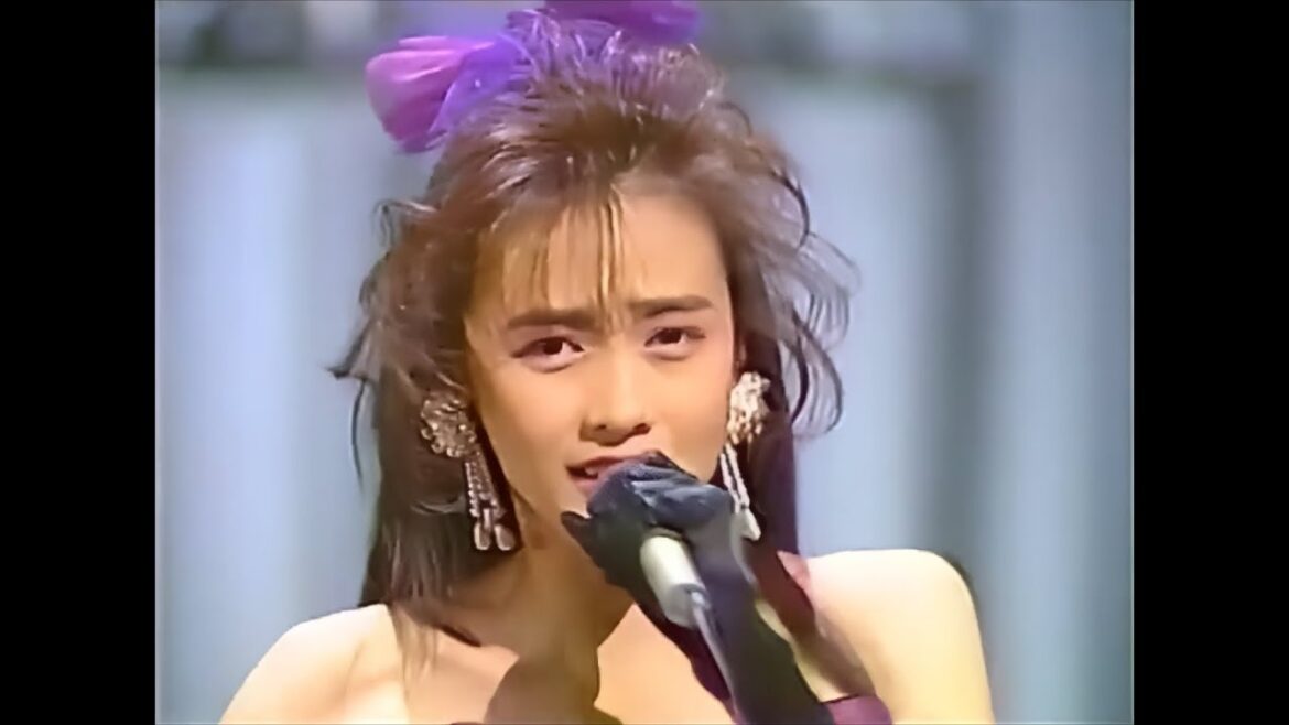 Shizuka Kudo (工藤 静香) • Mugo·ん…色っぽい