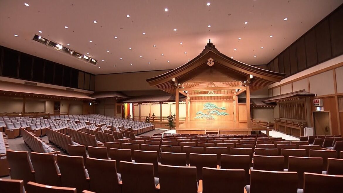 野村萬斎さん「ここほどいい能楽堂はない」福岡市の「大濠公園能楽堂」で受け継がれる伝統
