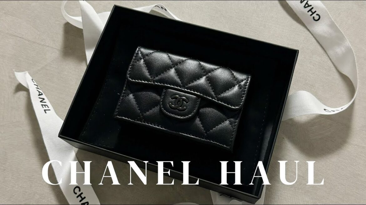 haul.  CHANEL購入品🖤 ミニ財布紹介✨ 大きさ、中身どのくらい入るかレビュー📝