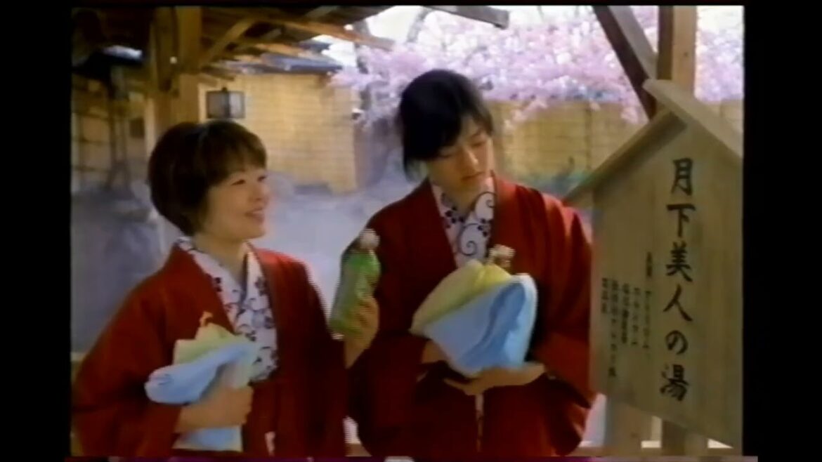 【懐かしいCM】十六茶　小林聡美　市川実日子　アサヒ飲料　2003年　Retro Japanese Commercials