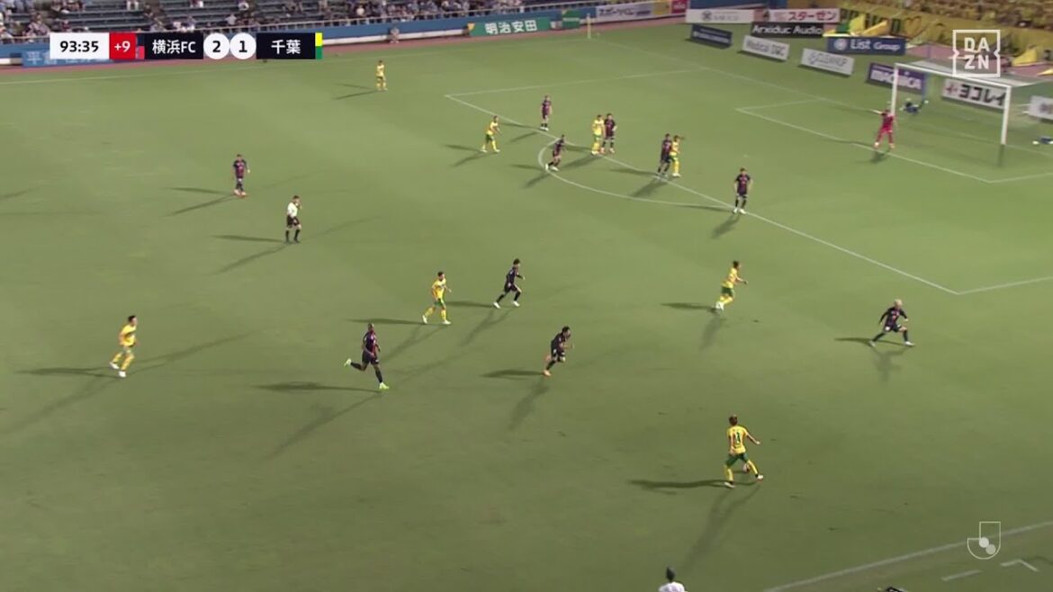 【速報】ドラマは2分で完結する！後半アディショナルタイムに横浜FCが試合をひっくり返した！｜2024明治安田J2リーグ第25節
