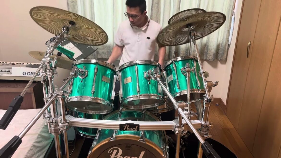 高橋洋子−残酷な天使のテーゼ−ドラム叩いちゃいました🥁🤗#90s #アニソン 高橋洋子−残酷な天使のテーゼ−ドラム叩いちゃいました🥁🤗#90s #アニソン