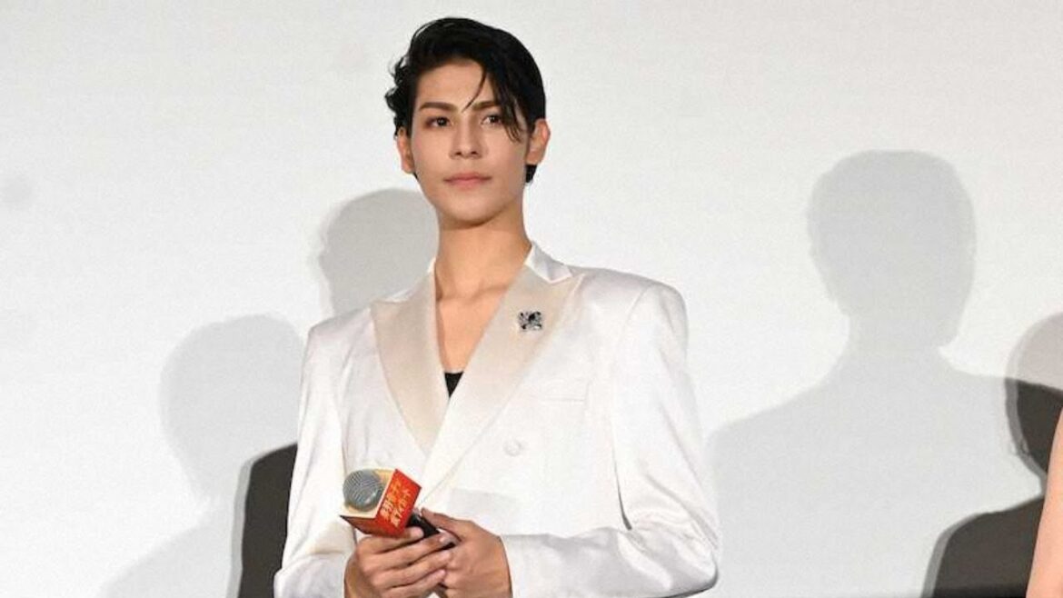 Snow Manラウール、主演映画告知で番組出演56本 公開初日迎え「ものすごくワクワク&ハッピー」 Snow Manラウール、主演映画告知で番組出演56本 公開初日迎え「ものすごくワクワク&ハッピー」