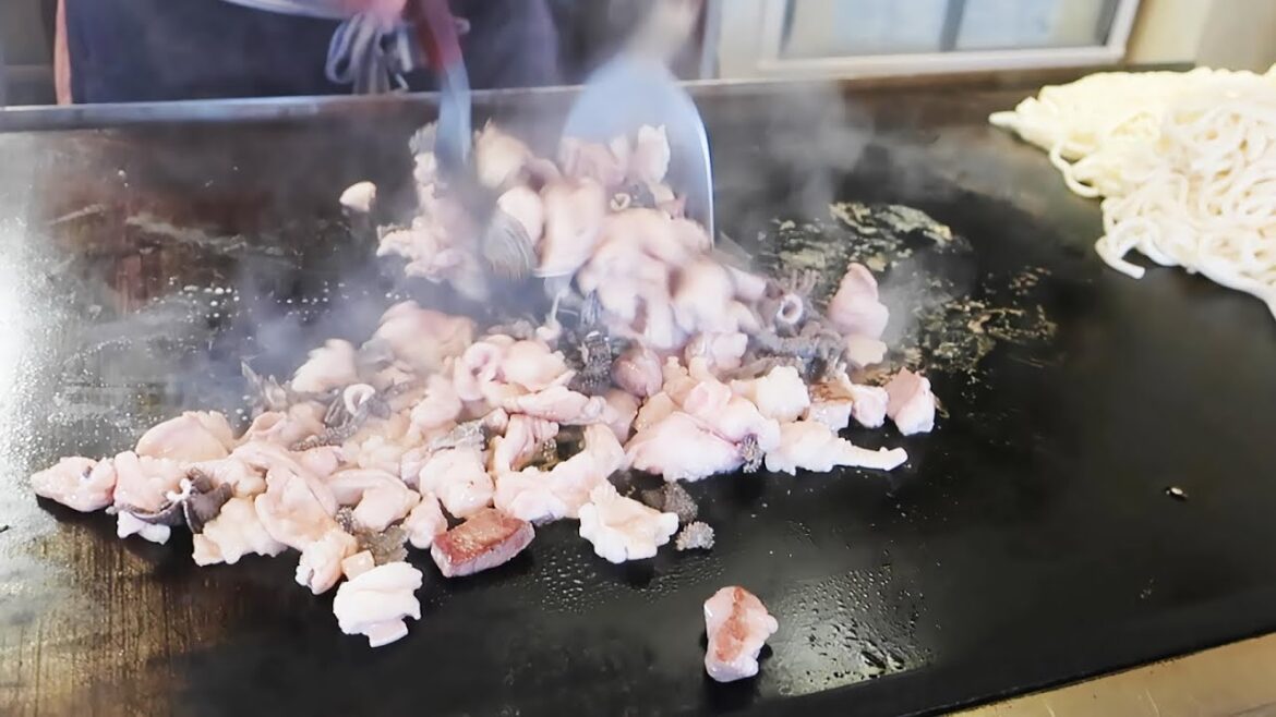 第9話 岡山県津山市上河原のホルモンうどん 独男のグルメ Season4