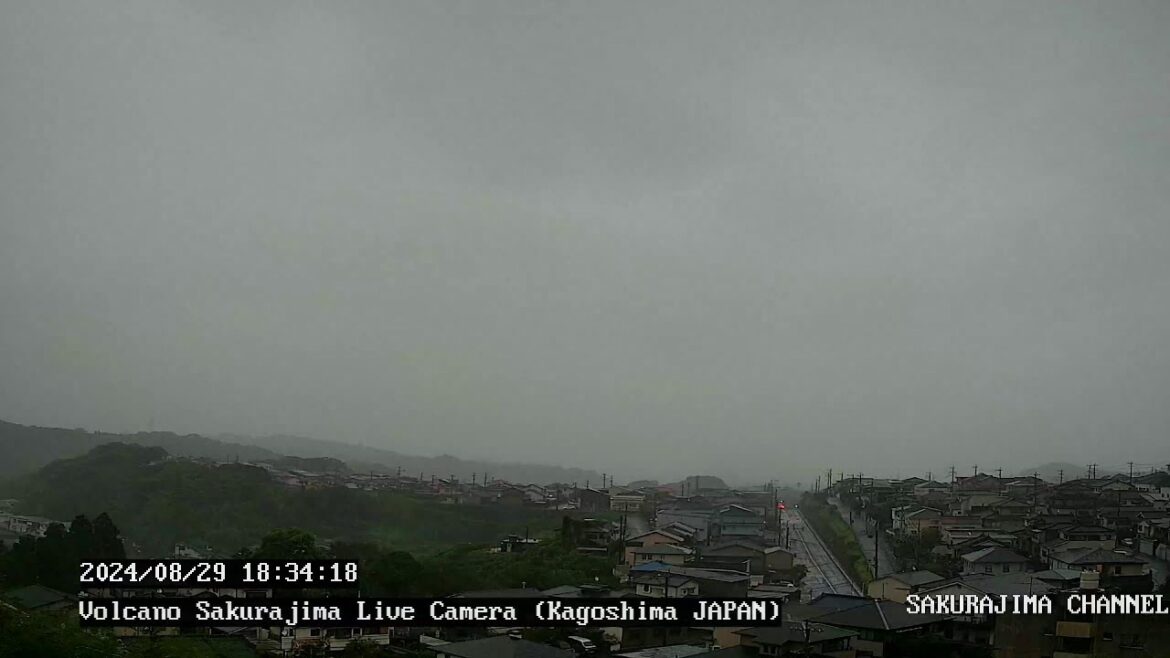 【LIVE】 桜島ライブカメラ（噴火・雲海・朝焼け） live camera  volcano-Sakurajima(Aira) ,Kagoshima,Japan