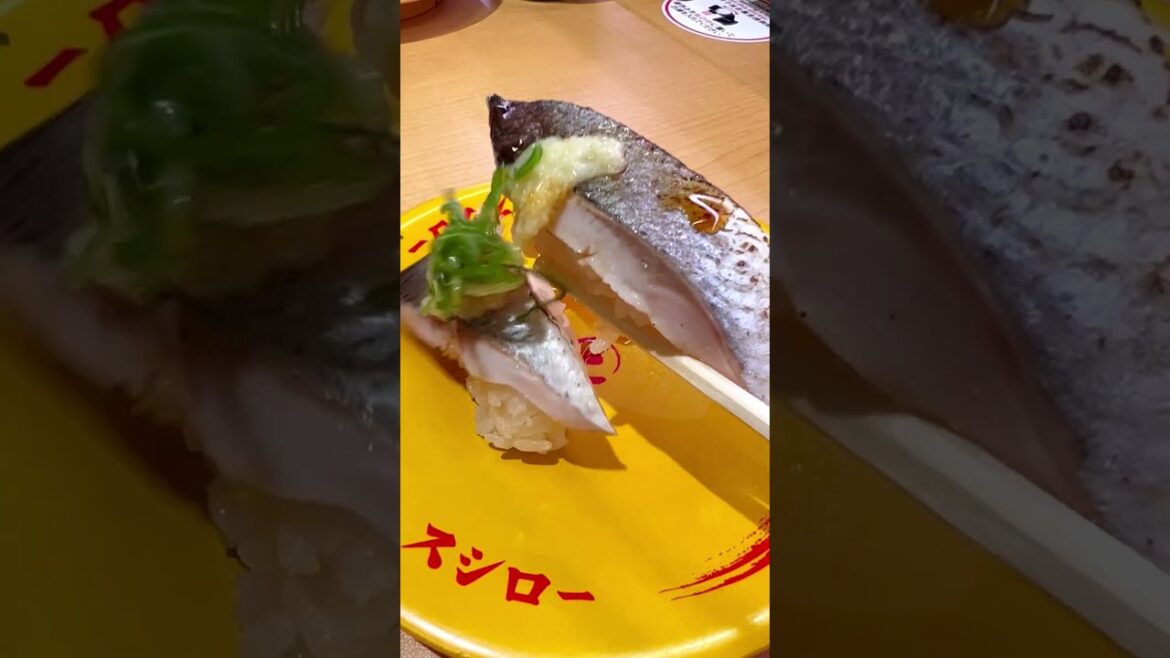 久しぶりにスシローに行ったら値上げされてたけど、期間限定メニューの「しらすまぜそば」が美味かった。