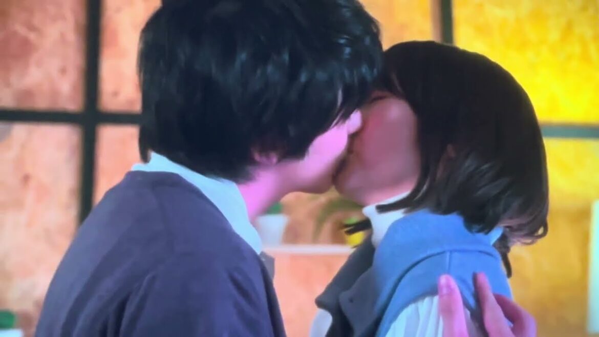 波瑠　キスシーン