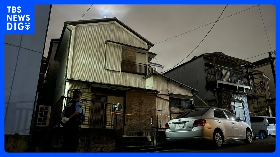 横浜市南区の住宅で65歳と90歳の高齢親子が死亡 玄関と窓は施錠 警察が詳しい経緯を捜査|TBS NEWS DIG 横浜市南区の住宅で65歳と90歳の高齢親子が死亡 玄関と窓は施錠 警察が詳しい経緯を捜査|TBS NEWS DIG