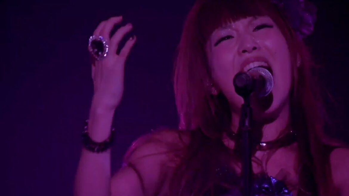 黒崎真音(maon kurosaki) - ♪screaming! shouting loudly! 【MAON KUROSAKI LIVE 2012】