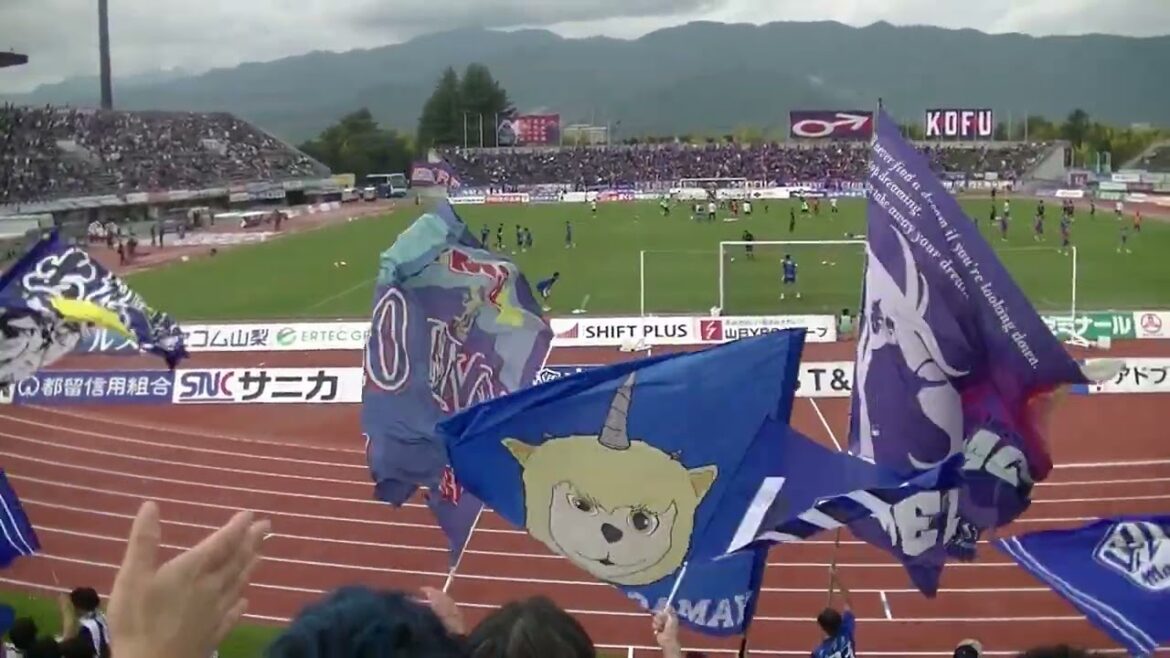 2024/9/28　JITリサイクルインクスタジアム　ヴァンフォーレ甲府vsモンテディオ山形　　モンテディオ山形スターティングメンバ―入場、選手チャント・コール