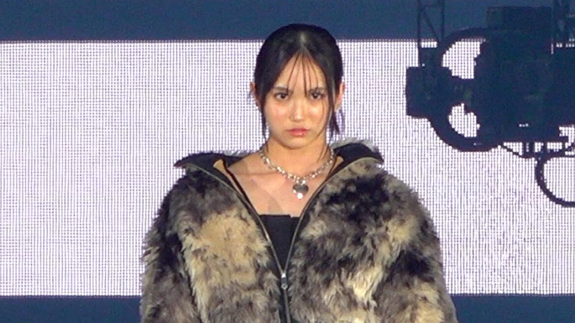 『R U Next?』出身・Himenaが1年ぶりステージ登場 初ランウェイで圧巻オーラ 『Rakuten GirlsAward 2024 AUTUMN/WINTER』 『R U Next?』出身・Himenaが1年ぶりステージ登場 初ランウェイで圧巻オーラ 『Rakuten GirlsAward 2024 AUTUMN/WINTER』