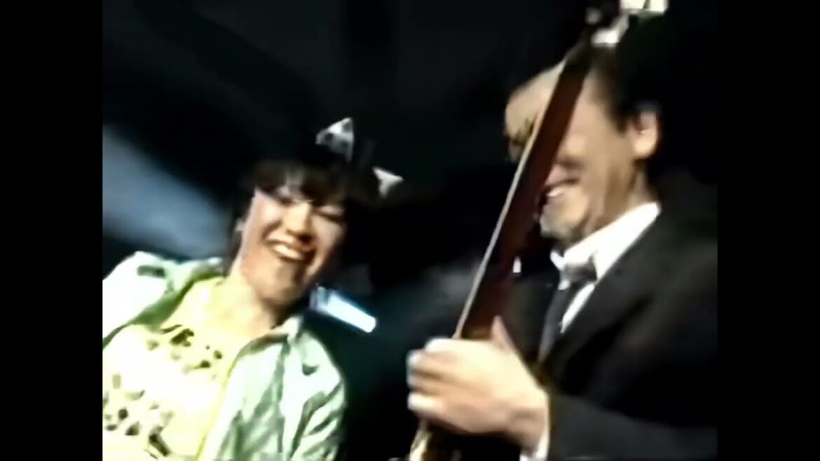 松任谷由実 - 恋人がサンタクロース