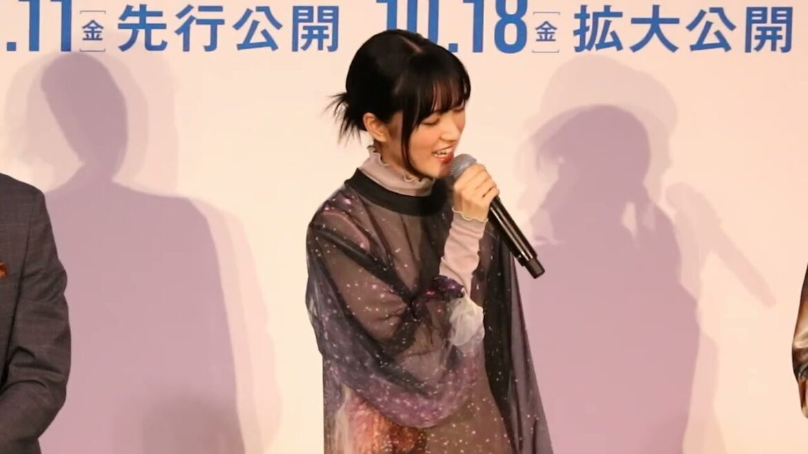 ●FLaMmeカメラ●服部樹咲  映画『BISHU ～世界でいちばん優しい服～』完成披露上映会（服部樹咲クローズアップ映像）