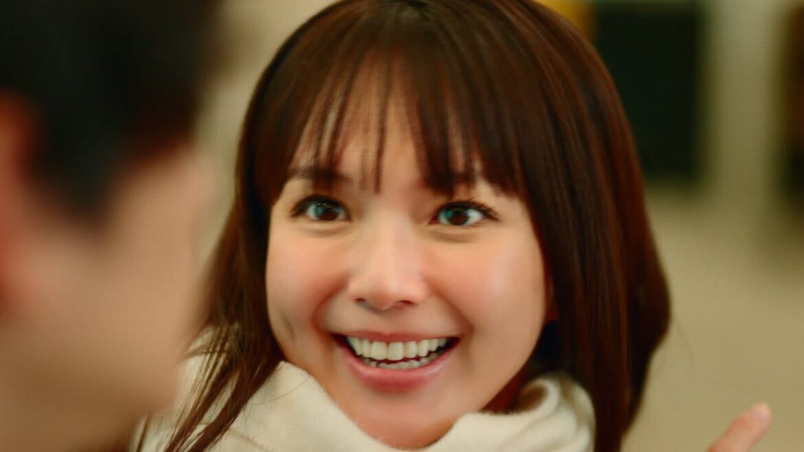 多部未華子、今年もやってきた“グラコロの季節”にウキウキ「ねぇ、どっちのグラコロにする？」　マクドナルド『グラコロ』新CM「初グラコロ篇」