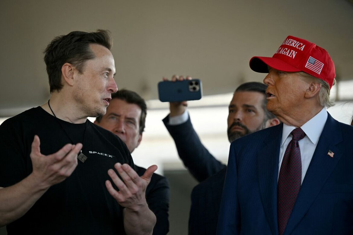 トランプとマスクが掲げる「言論の自由」にも一理ある、SNSが抱えるジレンマに民主主義社会はどう向き合うか 作家・橘玲氏が読み解く米大統領選（2）(1/4) | JBpress (ジェイビープレス)