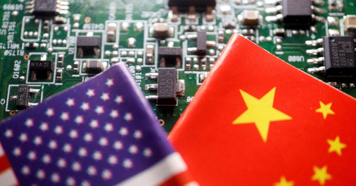 米、対中半導体規制強化へ　最大200社制限リストに追加＝商工会議所 | ロイター