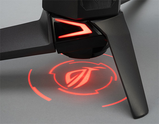 画像集 No.004のサムネイル画像 / 4K/240HzとフルHD/480Hzを1台で実現する「ROG Swift OLED PG32UCDP」はこだわり派ゲーマーにぴったりなディスプレイだ【PR】