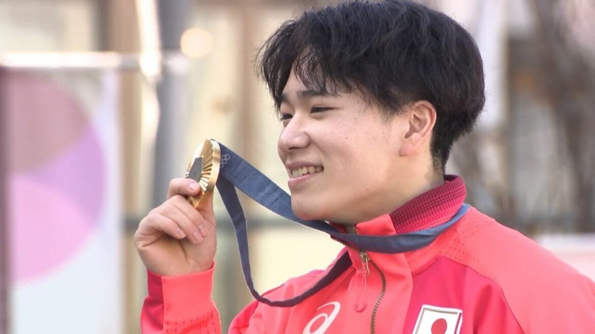 「パレードを4年後もやりたい」パリ五輪体操3冠・岡慎之助選手ら　岡山ゆかりの6人の選手が地元でパレード　沿道に市民約1万人【岡山】
