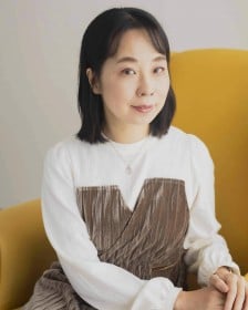 辛酸なめ子：コラムニスト。『光る君へ』にハマったウォッチャー。歴史に造詣が深い。