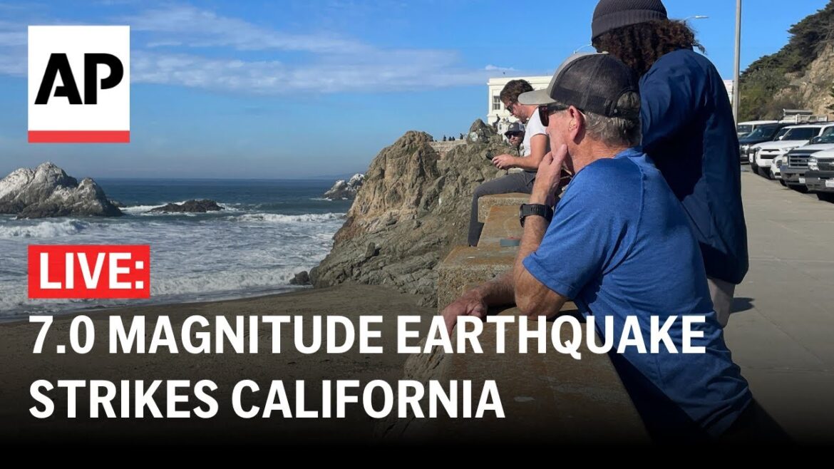 LIVE: View from San Francisco beach after 7.0 magnitude earthquake strikes California