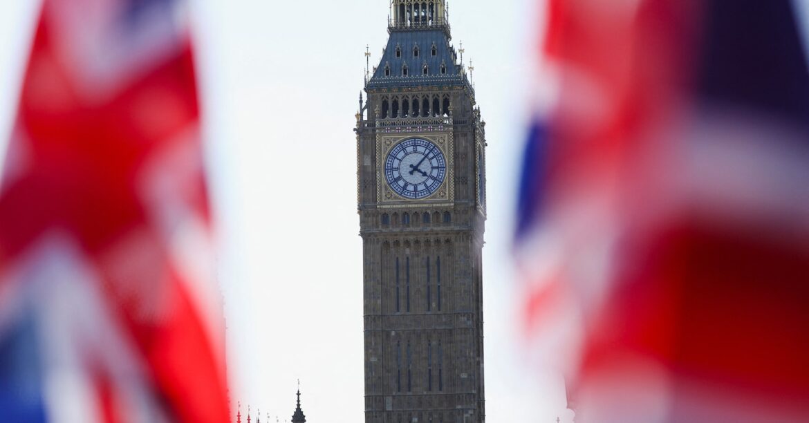 英国のＣＰＴＰＰ加盟が発効、12カ国に枠組み拡大 | ロイター