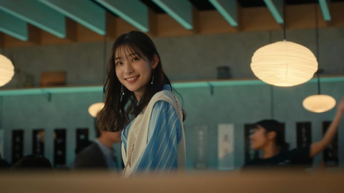 足立梨花  サントリー のんある酒場 レモンサワー ノンアルコール 「のんある酒場、OPEN！」篇 TVCM