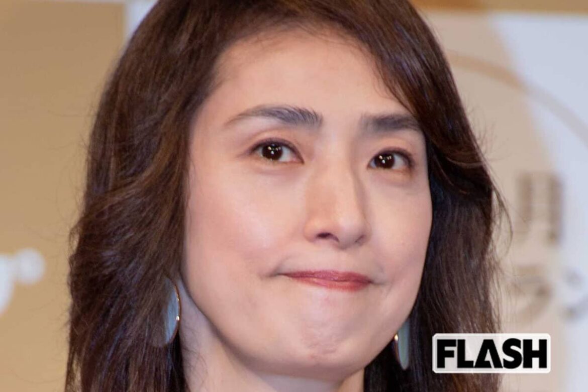 【思わぬ一面】天海祐希、年末特番で見せた“姿”にネット驚き「宝塚出身」だからこそ発揮できた“強み” | Smart FLASH/スマフラ[光文社週刊誌]