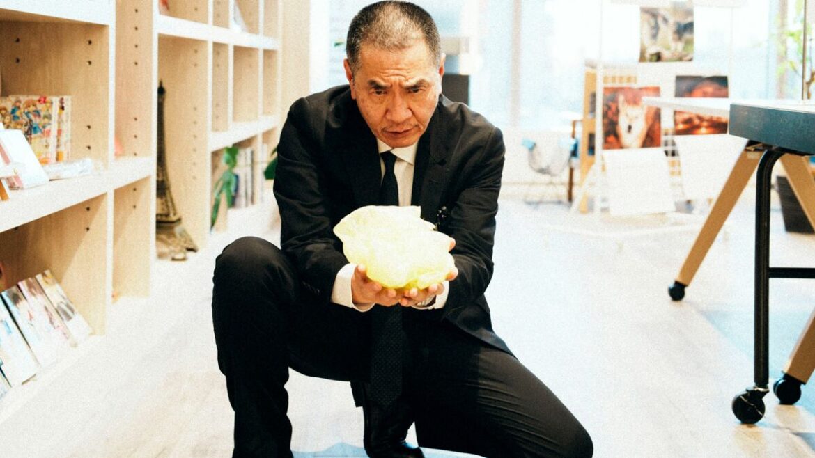角刈りこわもての63歳元事件記者が保育士資格取得…"ご機嫌斜めキッズ"をたちまち笑顔に変えた必殺技 地下鉄車内で泣きじゃくる赤ちゃんを抱える母親に助太刀 | PRESIDENT Online（プレジデントオンライン）