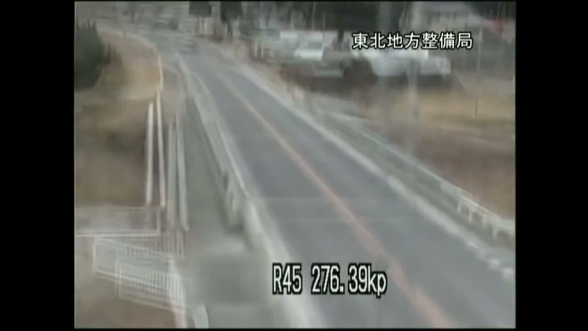 東日本大震災 311地震津波発生の瞬間。地震ライブ生放送！大津波警報発令！　JAPAN earthquake TUNAMI LIVE