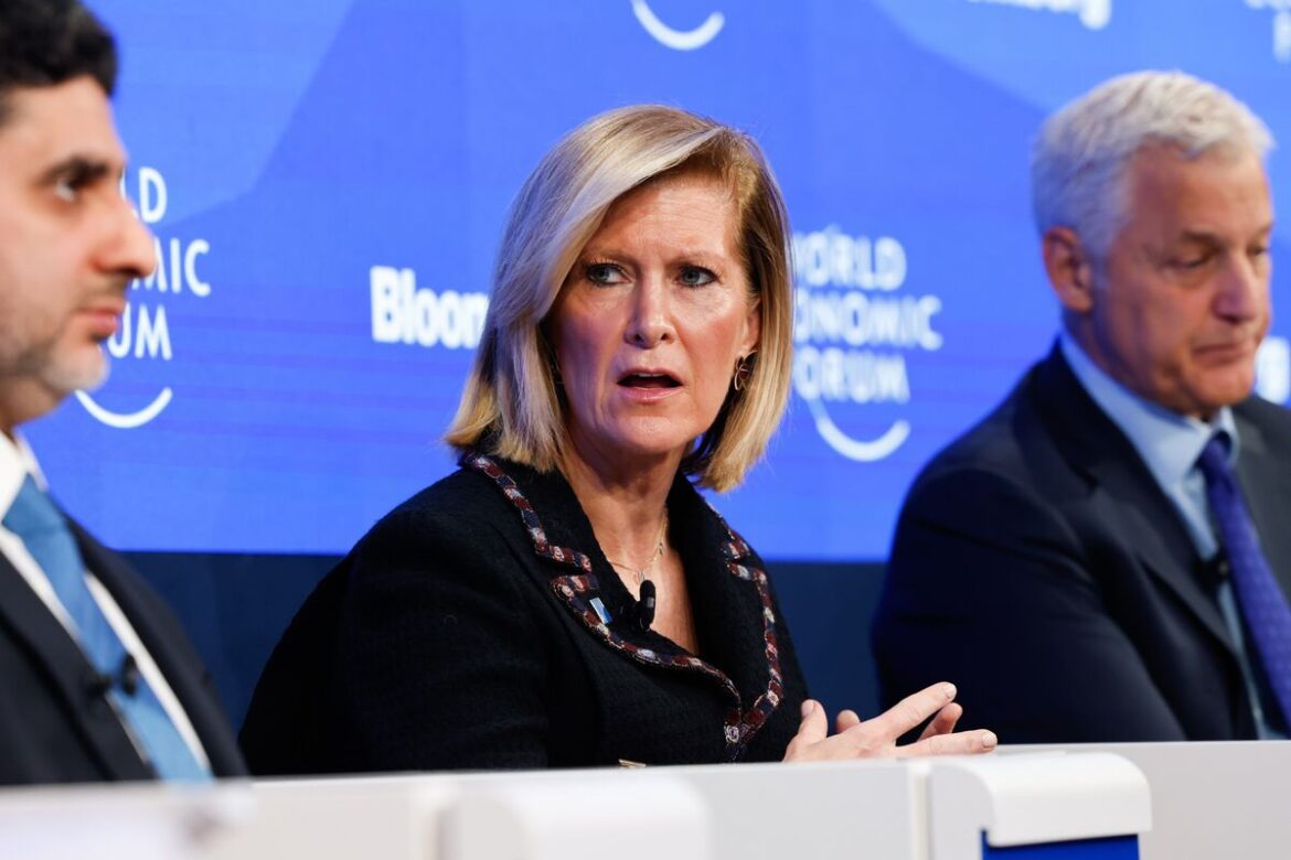 JPモルガンが「対策本部」設置-トランプ大統領の政策の影響分析へ – Bloomberg JPモルガンが「対策本部」設置-トランプ大統領の政策の影響分析へ - Bloomberg