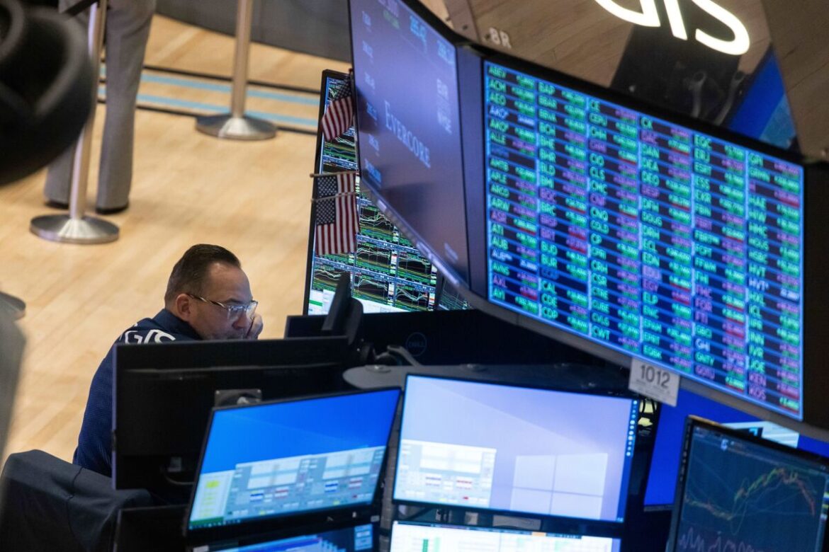 【米国市況】株続伸、大型ハイテク株や好決算銘柄に買い－円は軟調 - Bloomberg