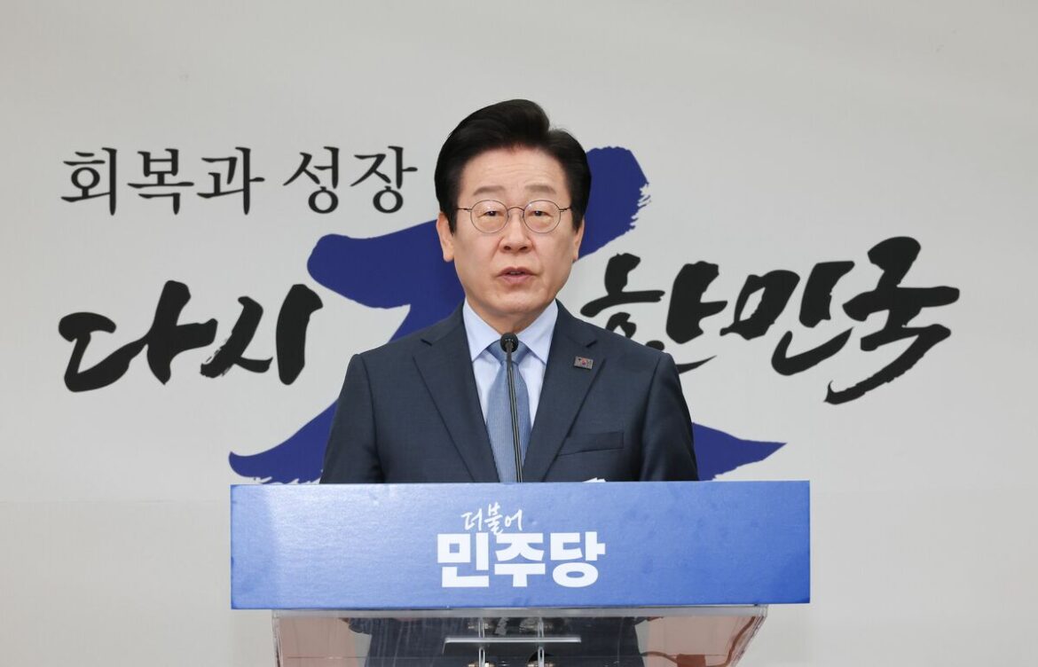 「尹錫悦弾劾」で劣勢だった韓国与党の支持率が爆上がり、焦る野党「偏向調査だ、告訴する」と世論調査会社に逆ギレ(1/4) | JBpress (ジェイビープレス)
