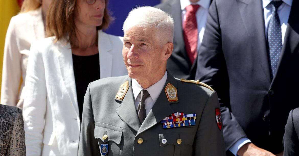 EU兵のグリーンランド駐留「理にかなう」と軍事委議長=独紙 | ロイター EU兵のグリーンランド駐留「理にかなう」と軍事委議長=独紙 | ロイター