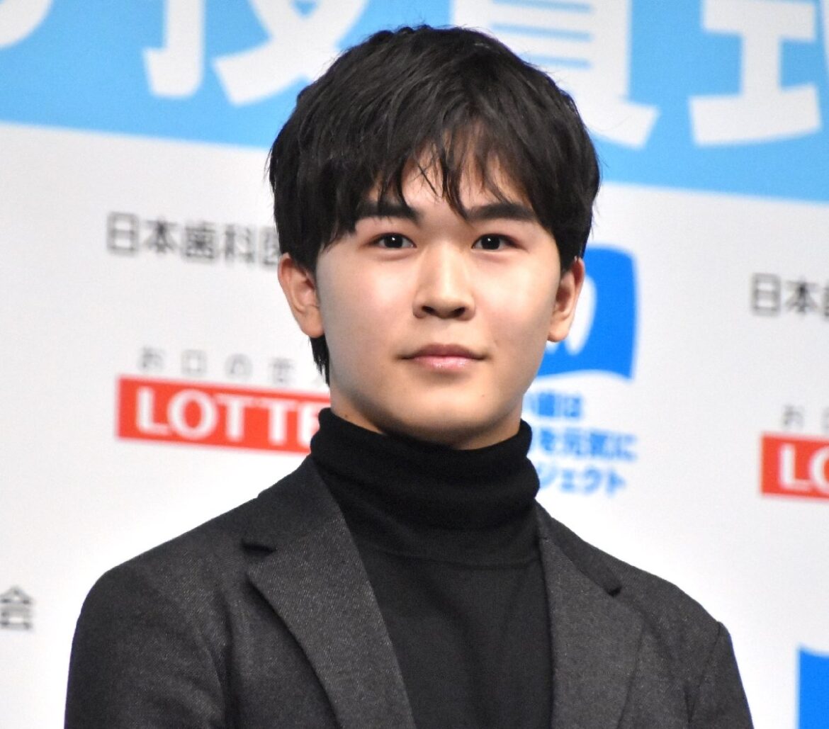 鈴木福、成人式コーデに“愛され力”にじむ　亀梨和也＆風間俊介ら先輩たちからの贈り物を紹介「とっても似合ってて素敵です」 | ORICON NEWS