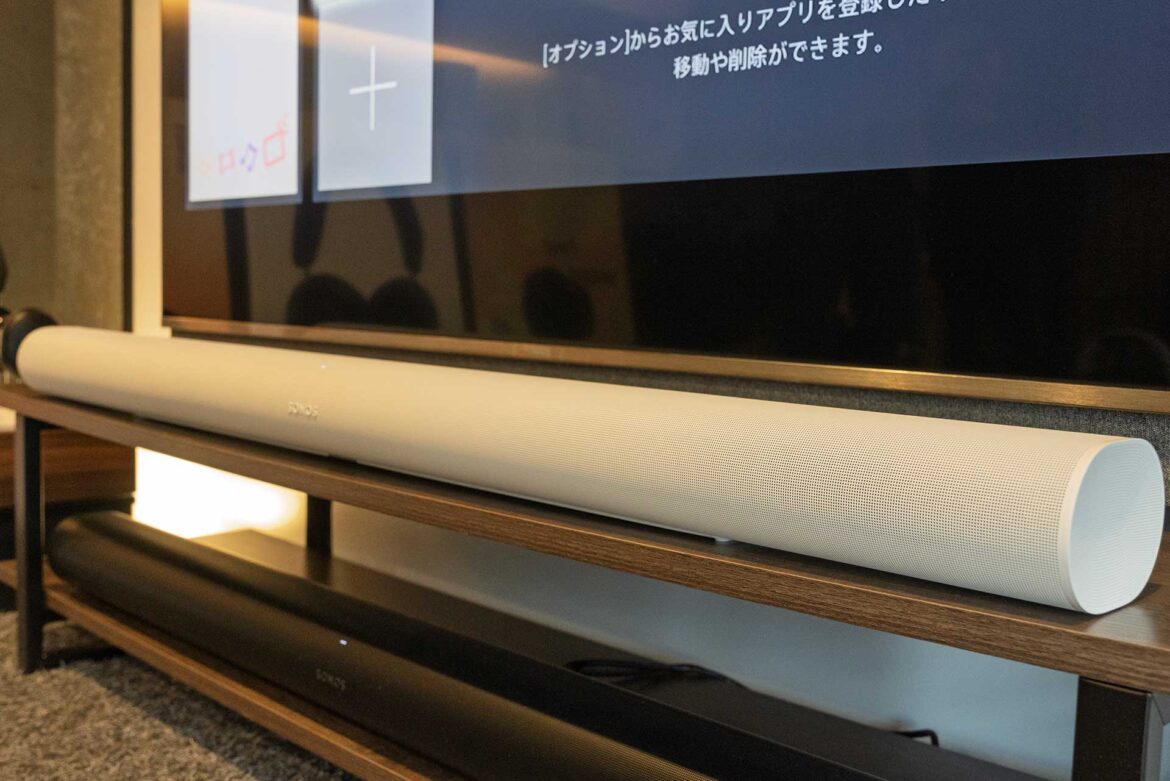 【ミニレビュー】小型・重低音サウンドバー「Sonos Arc Ultra」聴いてみた。低音の表現力に驚く - AV Watch