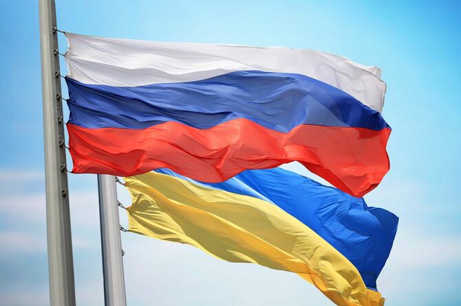 ロシア ・ ウクライナの国旗