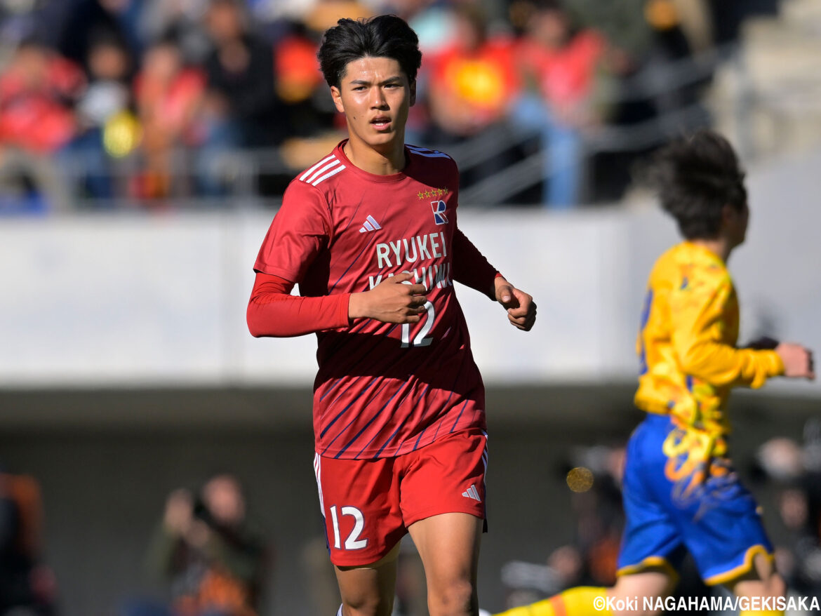 選手権準決勝で負傷…流経大柏から加入の湘南DF松本果成が前十字靱帯不全損傷と診断 - ゲキサカ