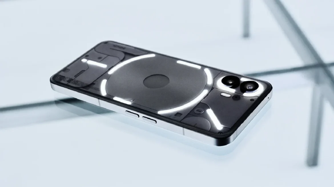 Nothing Phone (3) は2025年第1四半期に発売される可能性が示唆。フラッグシップスマートフォンとなる | HelenTech
