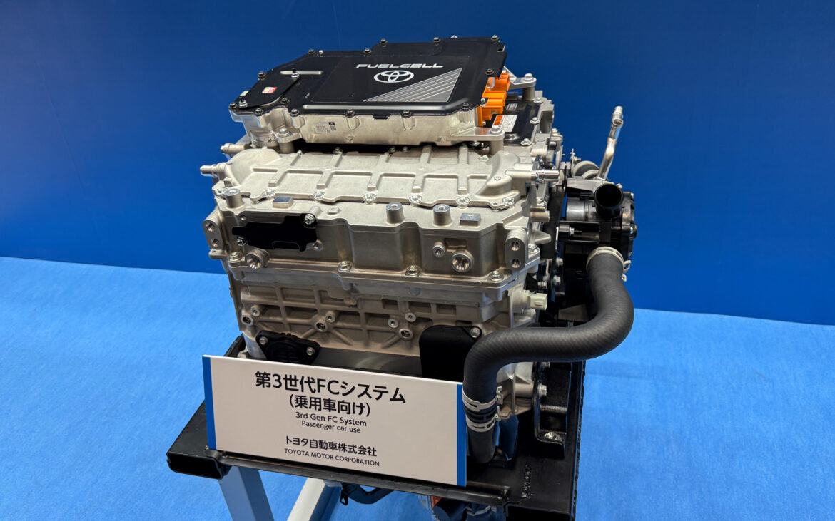 トヨタ、第3世代の新型燃料電池システム公開 乗用車・汎用・大型商用車向けにラインアップ拡大 - Car Watch