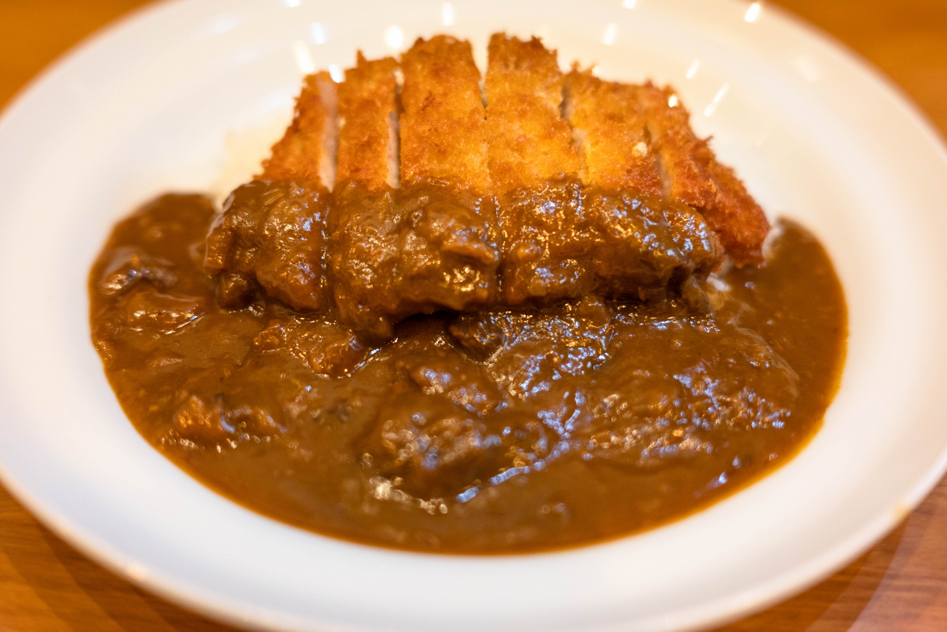 最強の「カレーチェーン店」を決めよう！　代表的な3店舗を紹介！ | カレー ねとらぼリサーチ
