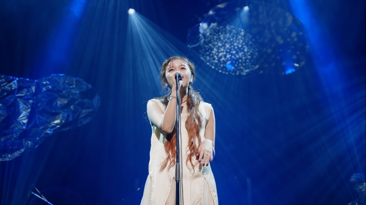 adieu 泡吹 [ Official Live Video ]