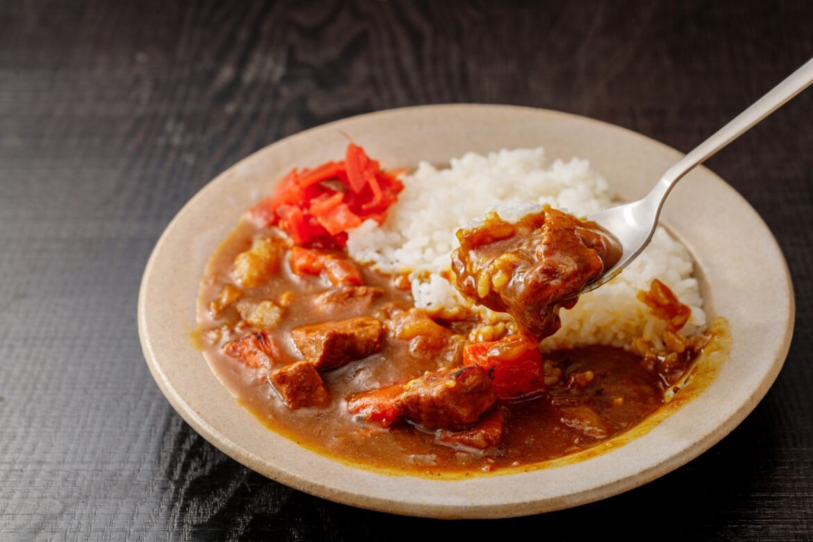 【40代が選ぶ】最強の「カレーチェーン店」ランキングTOP26！　第1位は「カレーハウスCoCo壱番屋」【2024年最新投票結果】（1/2） | チェーン店 ねとらぼリサーチ