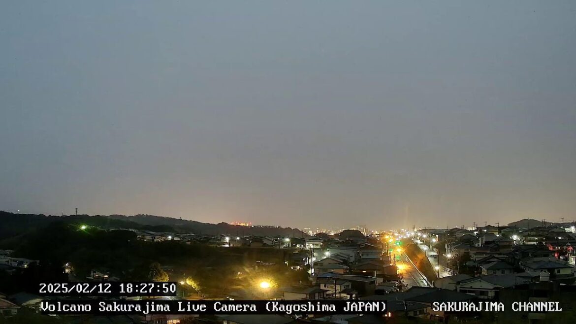 【絶景LIVE】桜島ライブカメラ（噴火・雲海・朝焼け・星空） live camera  volcano-Sakurajima ,Kagoshima,Japan