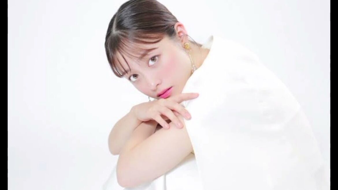 これぞ美の競演！ 橋本環奈＆井手上漠〝自信がつく2ショット〟に「2人とも綺麗で輝いてる」「可愛さと美しさがヤバいな」