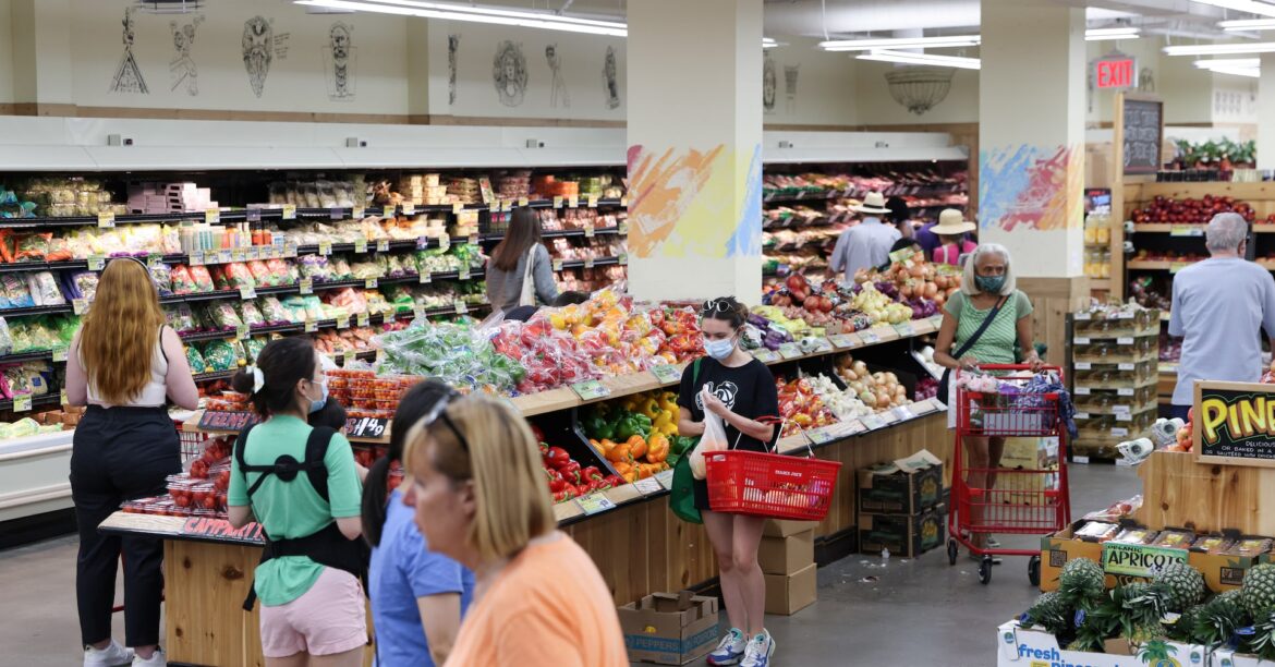 焦点:米市場に忍び寄るスタグフレーション懸念、貿易戦争や関税が影 | ロイター 焦点:米市場に忍び寄るスタグフレーション懸念、貿易戦争や関税が影 | ロイター