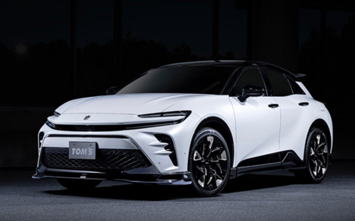 トムス、「クラウンスポーツ」用スタイリングパーツセットとアルミホイール「TWF07」 - Car Watch