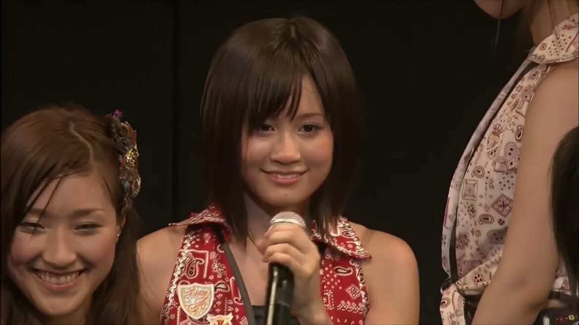 AKB48    ポニーテールとシュシュ