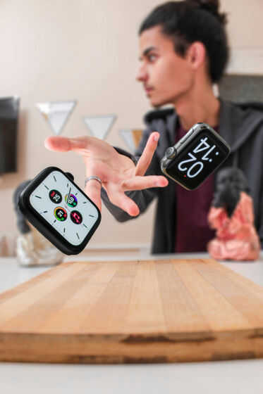 Apple Watchのバッテリーが膨張する問題の訴訟でAppleが31億円の支払いに合意、対象となるApple Watchはコレ - 画像