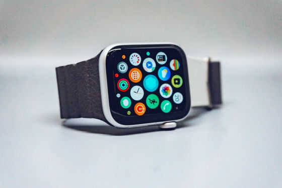 Apple Watchのバッテリーが膨張する問題の訴訟でAppleが31億円の支払いに合意、対象となるApple Watchはコレ - 画像